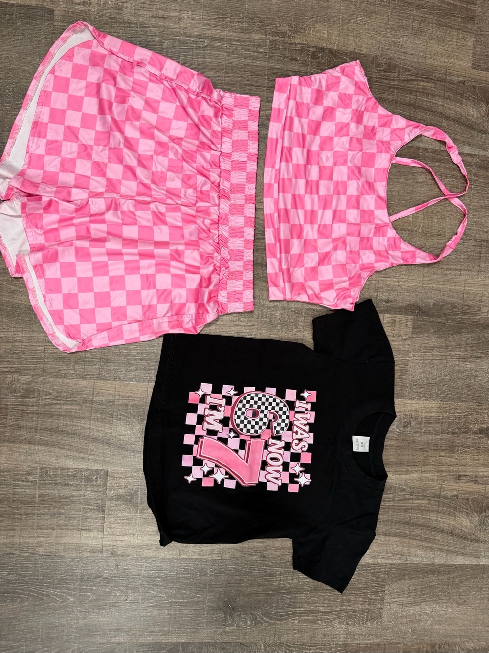 6/7 mommy and me Pink Checker Crop Tank & Shorts Set with Black Graphic Tee